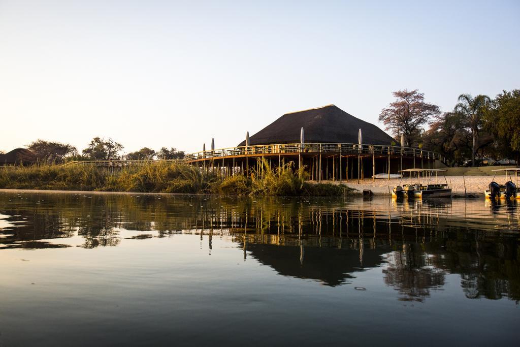 Gondwana Hakusembe River Lodge Rundu Eksteriør bilde