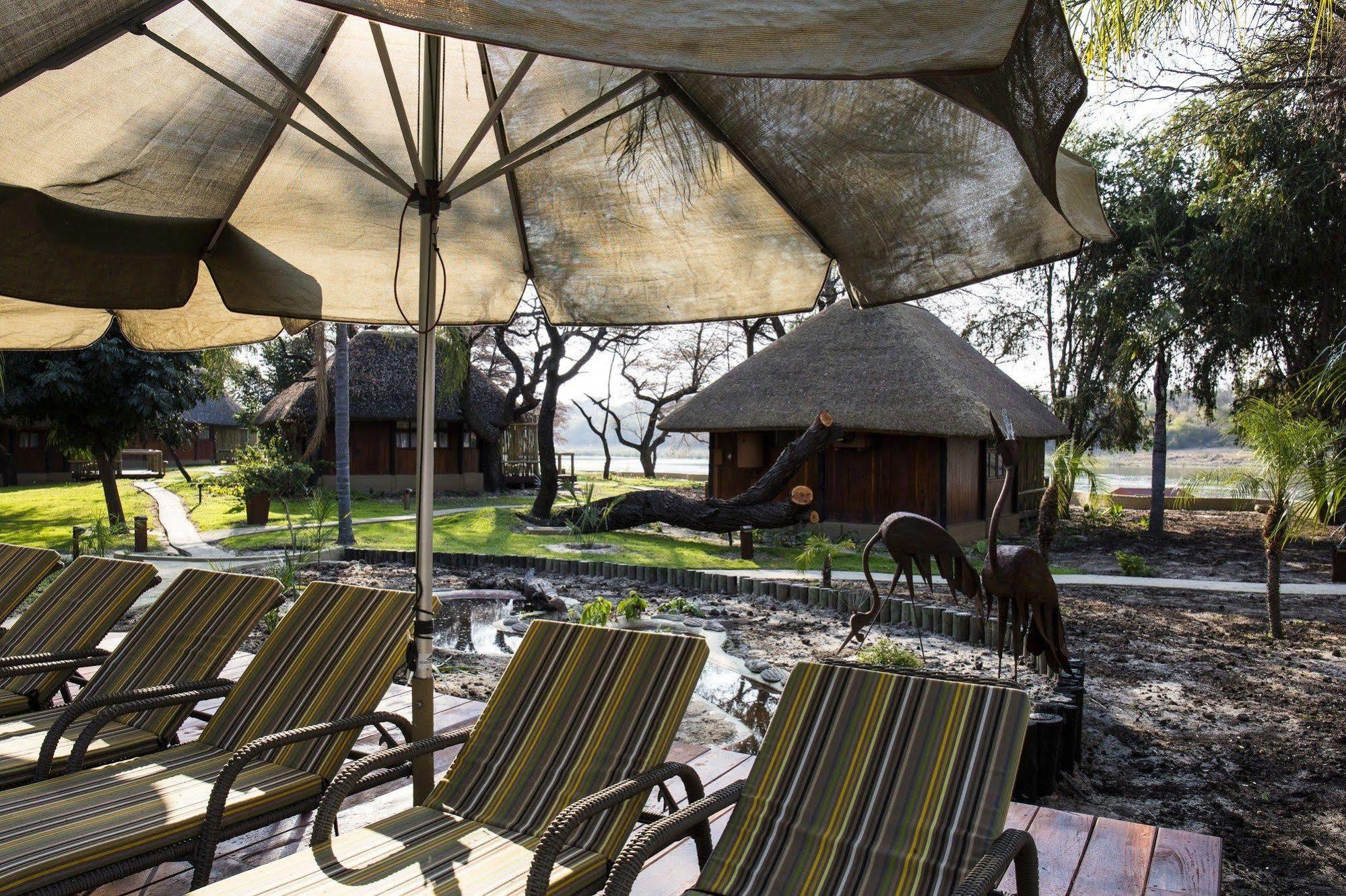 Gondwana Hakusembe River Lodge Rundu Eksteriør bilde