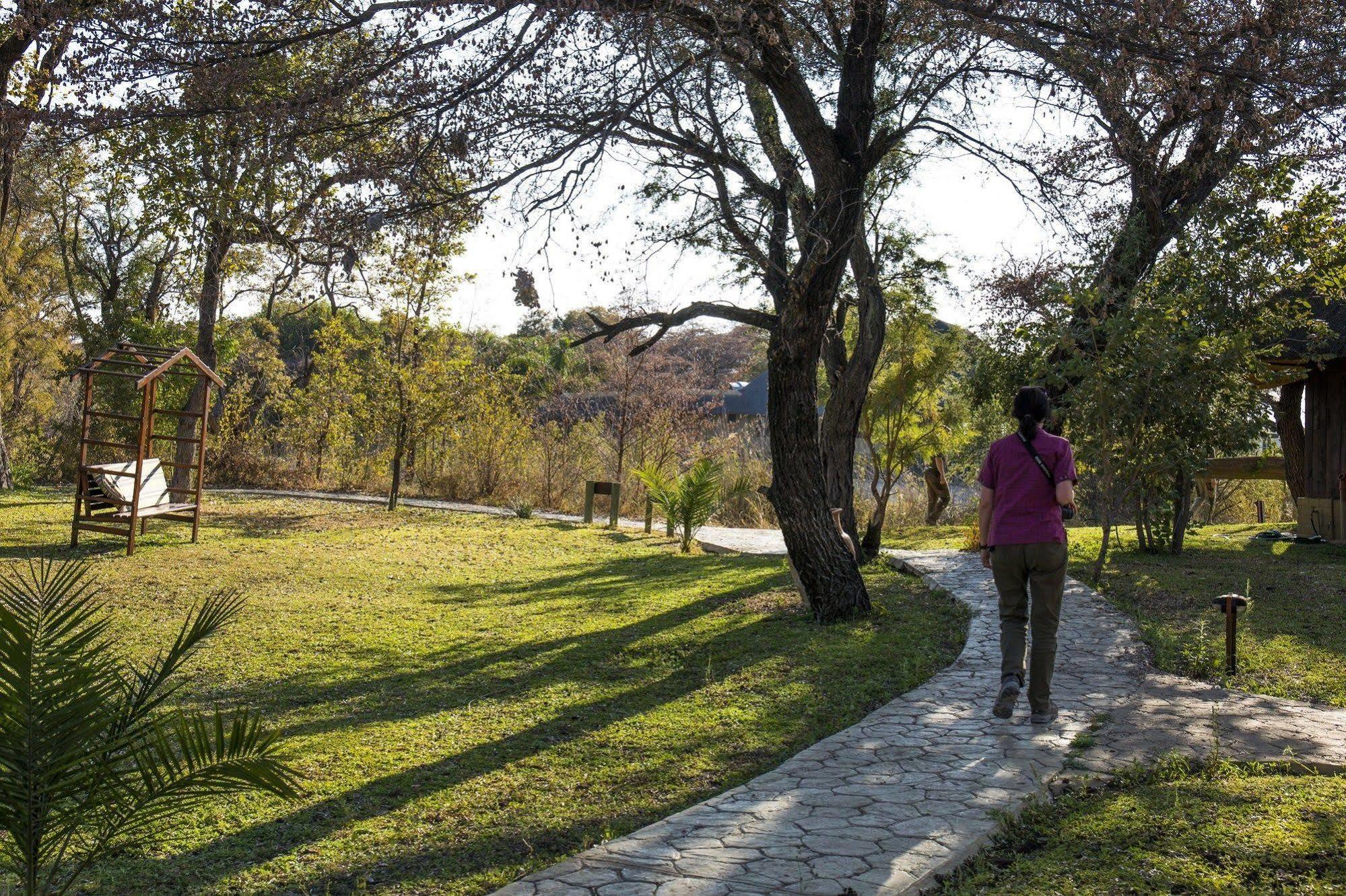 Gondwana Hakusembe River Lodge Rundu Eksteriør bilde